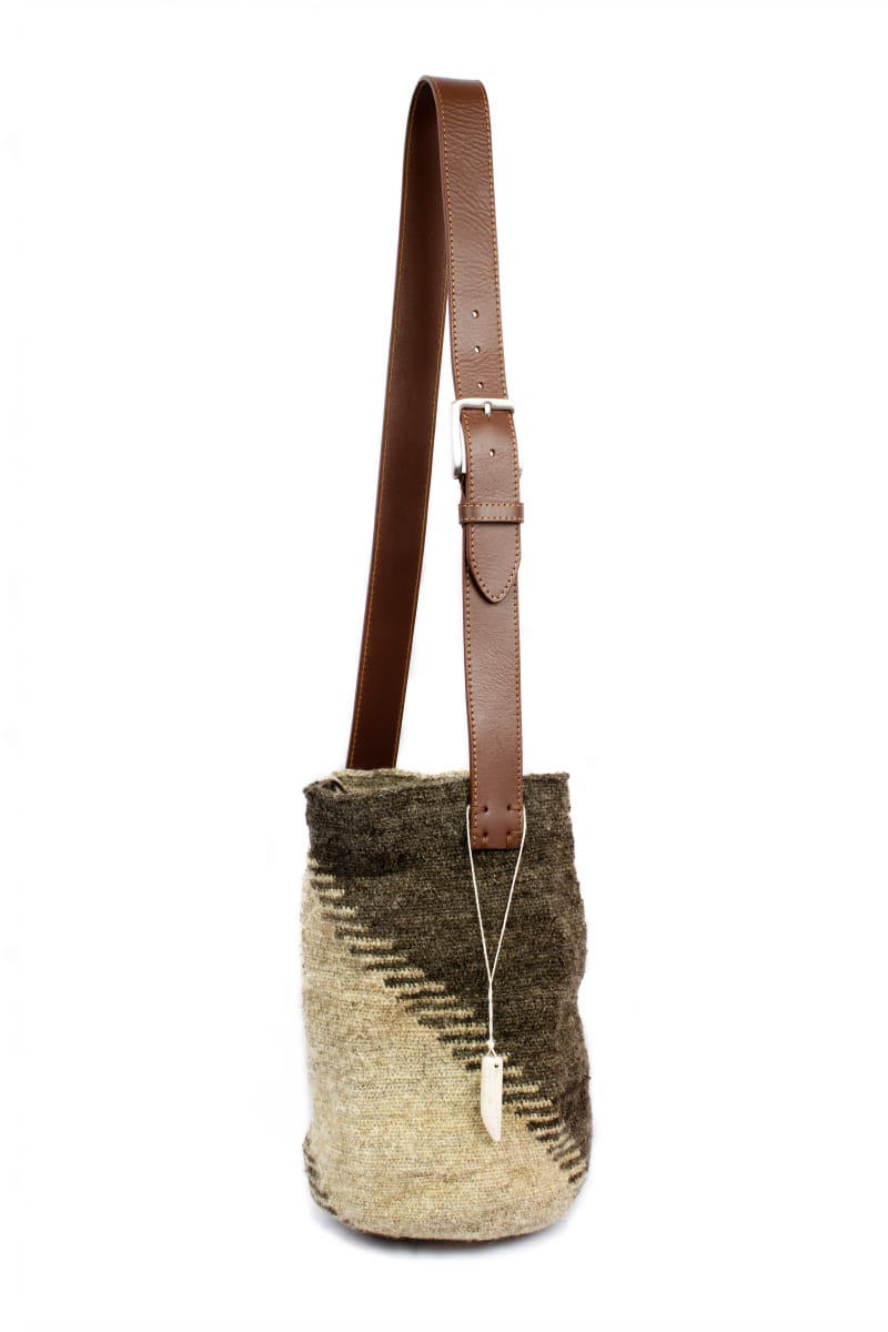 arhuaca handbag on a table