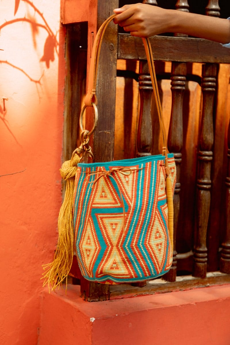 Mochilas indigenas discount